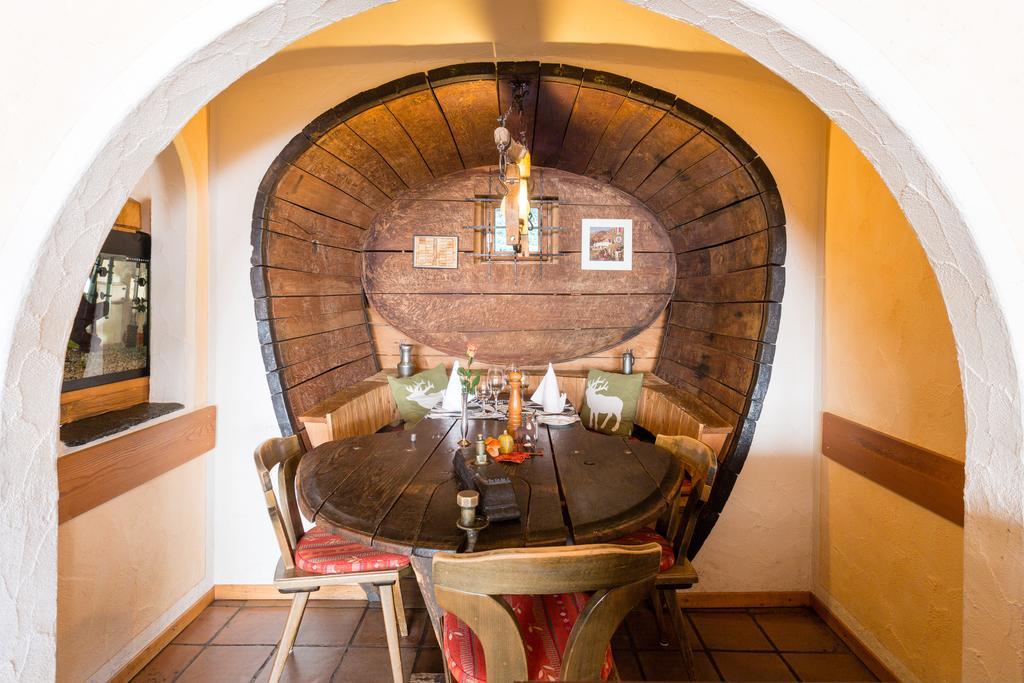 Hotel B&B Süsom Surlej Silvaplana Exteriör bild